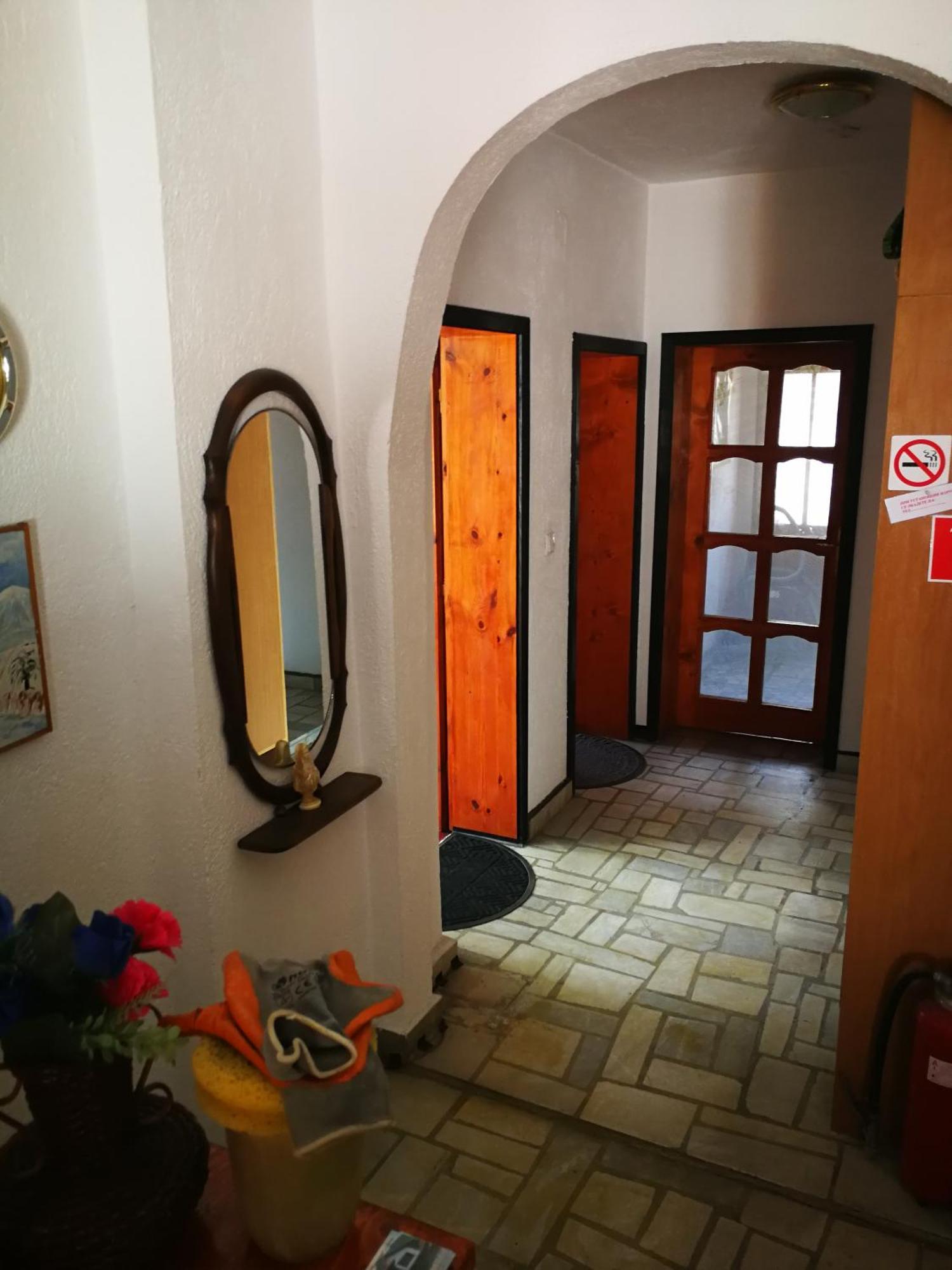Guest House St Mariya Magdalena Devin Kültér fotó